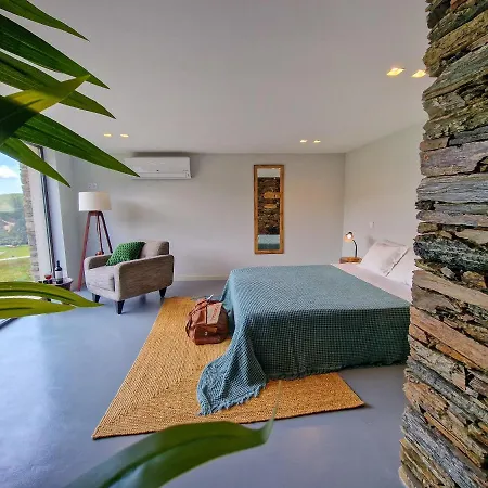 Casas De Gondarem By The Douro Valley *