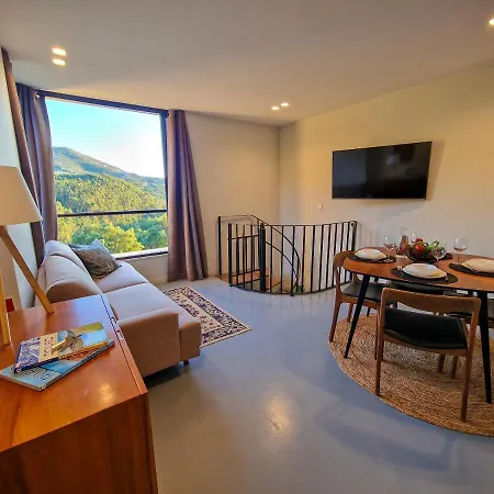 Casas De Gondarem By The Douro Valley *