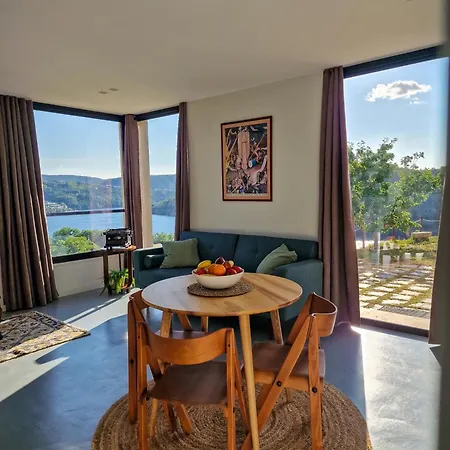 Nyaraló Casas De Gondarem By The Douro Valley *